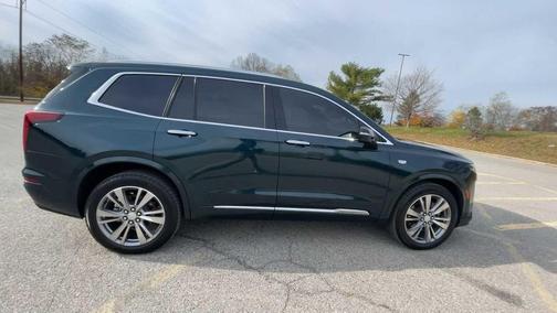 2025 Cadillac XT6 Premium Luxury AWD
