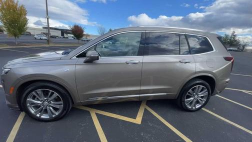 2023 Cadillac XT6 Premium Luxury AWD
