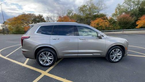 2023 Cadillac XT6 Premium Luxury AWD