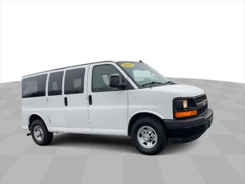 2017 Chevrolet Express 2500 LS