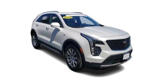 Photo 2 of 36 of 2019 Cadillac XT4 Premium Luxury