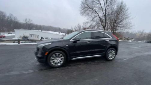 2021 Cadillac XT4 Premium Luxury