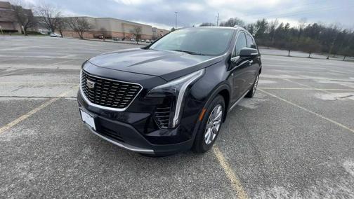 2021 Cadillac XT4 Premium Luxury