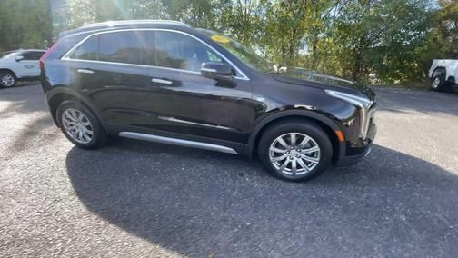 2021 Cadillac XT4 Premium Luxury
