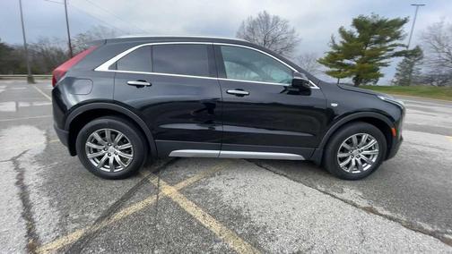 2021 Cadillac XT4 Premium Luxury