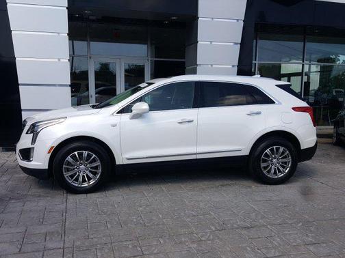 2017 Cadillac XT5 Luxury