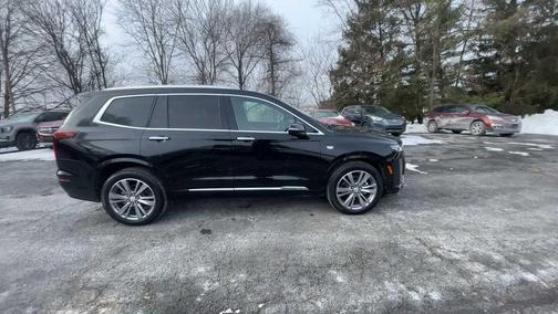 2025 Cadillac XT6 Premium Luxury AWD