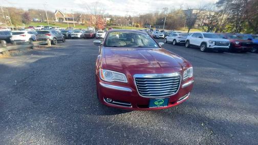 2012 Chrysler 300 Limited
