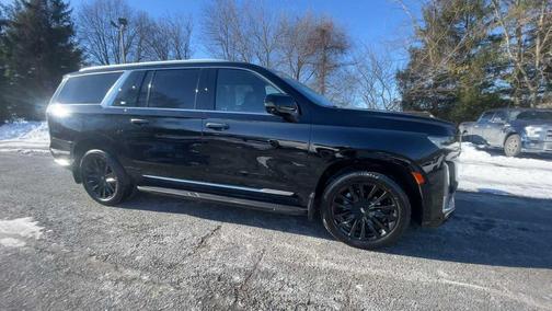 2023 Cadillac Escalade ESV Premium Luxury