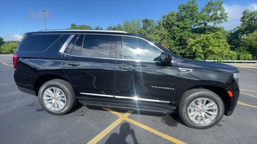 2022 GMC Yukon SLT