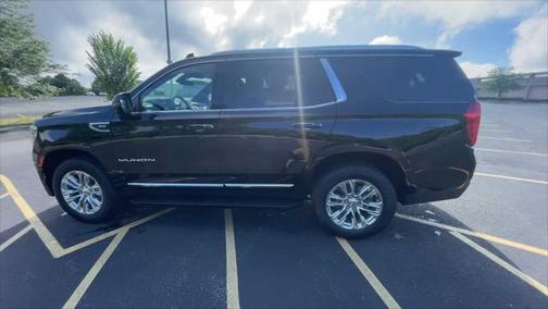 2022 GMC Yukon SLT