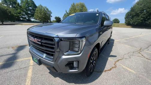 2022 GMC Yukon XL 4WD AT4