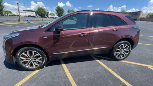2022 Cadillac XT5 Sport