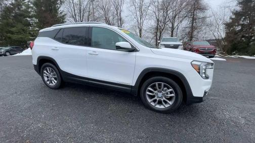 2022 GMC Terrain SLT