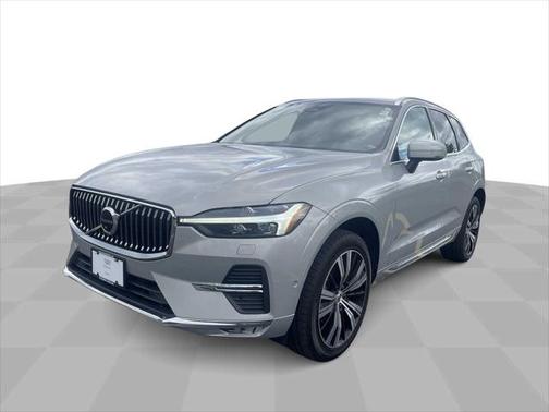 2022 Volvo XC60 B5 Inscription
