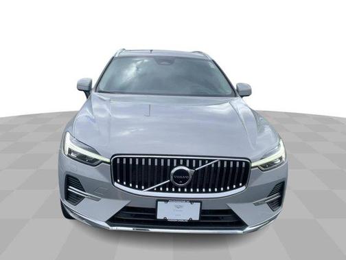 2022 Volvo XC60 B5 Inscription