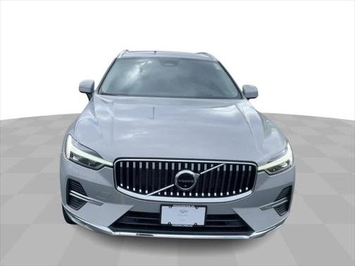 2022 Volvo XC60 B5 Inscription