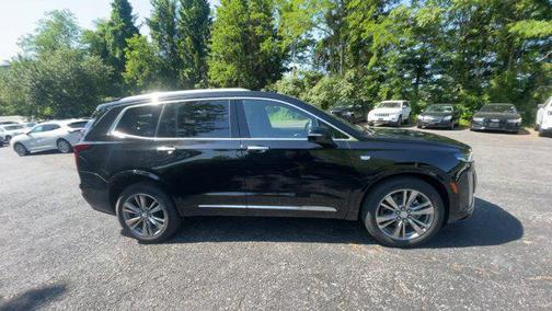 2025 Cadillac XT6 Premium Luxury AWD