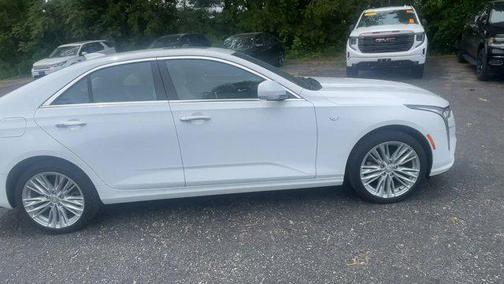 2025 Cadillac CT4 Premium Luxury RWD