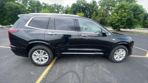 2023 Cadillac XT6 Luxury AWD