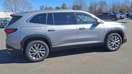 2025 Buick Enclave Preferred FWD
