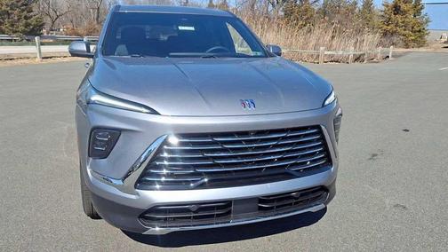 2025 Buick Enclave Preferred FWD