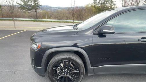 2022 GMC Acadia AWD SLE