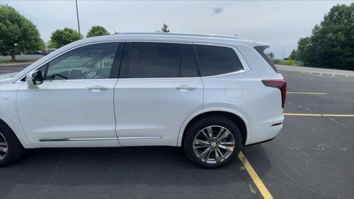 2022 Cadillac XT6 Premium Luxury AWD