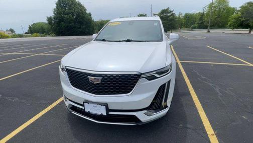 2022 Cadillac XT6 Premium Luxury AWD