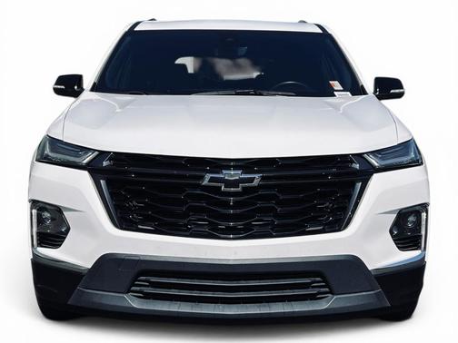 Summit White 2023 Chevrolet Traverse Premier