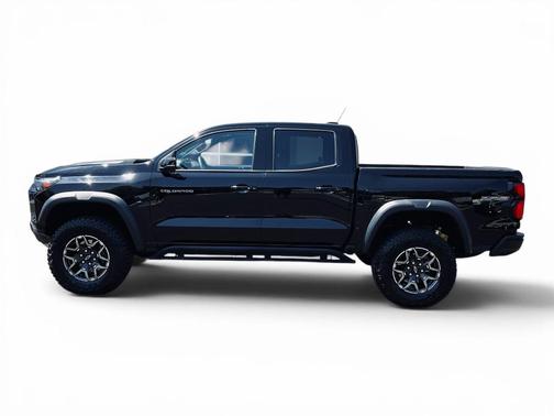 Black 2024 Chevrolet Colorado ZR2