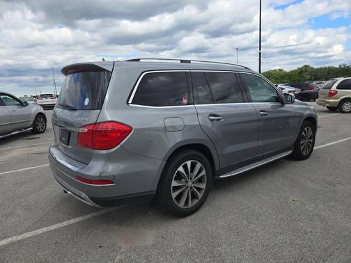 2016 Mercedes-Benz GL-Class 4MATIC