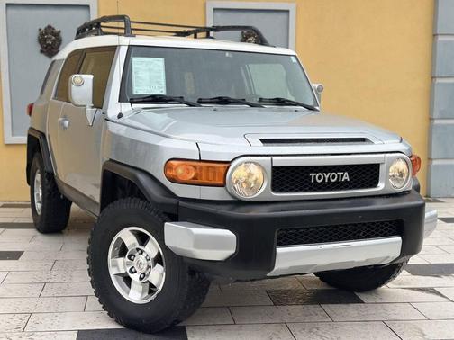 2008 Toyota FJ Cruiser Base
