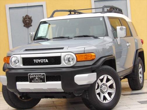 2014 Toyota FJ Cruiser Base