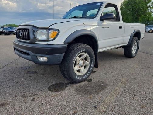 Super White 2002 Toyota Tacoma Base