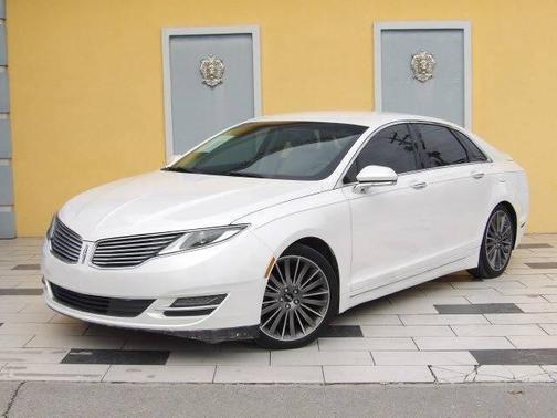 2015 Lincoln MKZ Hybrid Base