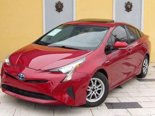 2016 Toyota Prius Three