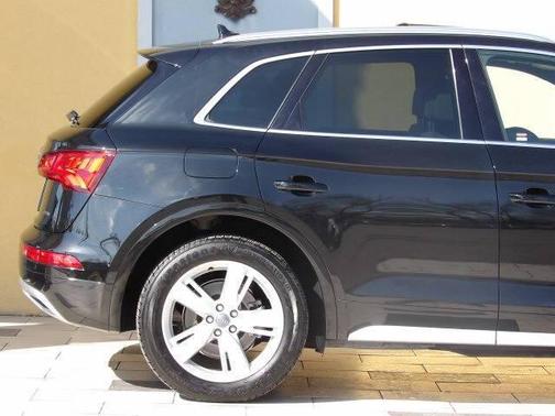 2019 Audi Q5 2.0T Premium Plus