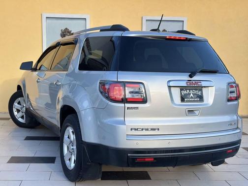 2016 GMC Acadia SLE-2