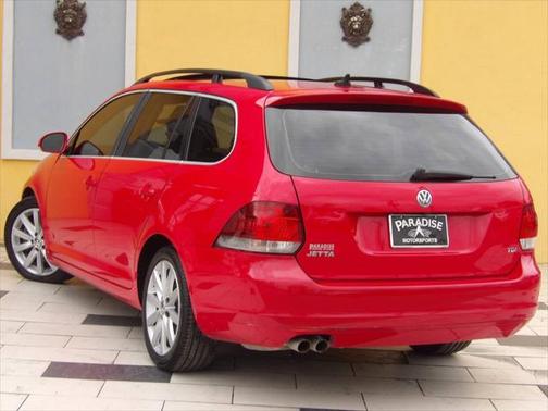 2014 Volkswagen Jetta SportWagen DSG TDI w/Sunroof & Nav