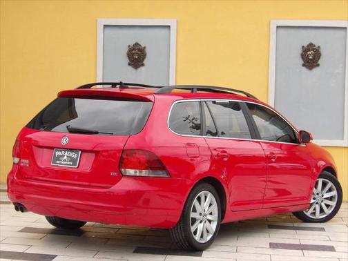 2014 Volkswagen Jetta SportWagen DSG TDI w/Sunroof & Nav
