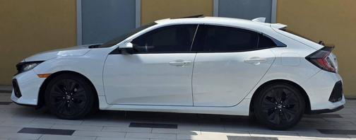 White 2019 Honda Civic EX
