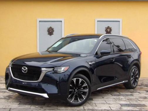 2024 Mazda CX-90 PHEV Premium