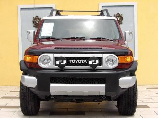 2011 Toyota FJ Cruiser Base