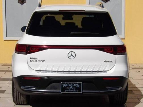 2023 Mercedes-Benz EQB 300 4MATIC