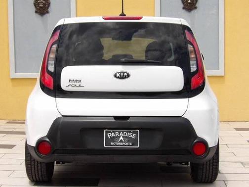 2015 Kia Soul Base