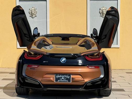 E-Copper Metallic w/Frozen Grey Accent 2019 BMW i8 Base AWD 2dr Roadster