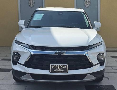Summit White 2024 Chevrolet Blazer 2LT