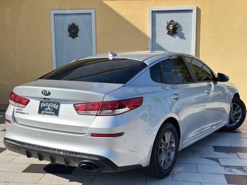 2019 Kia Optima LX