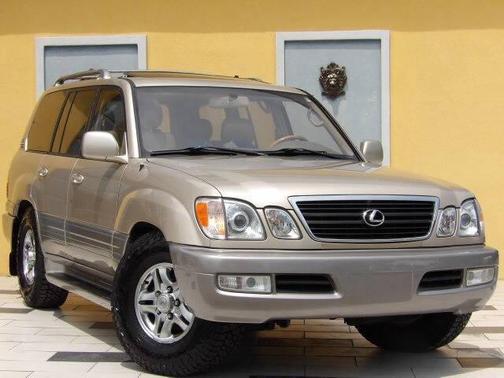2001 Lexus LX 470 Base